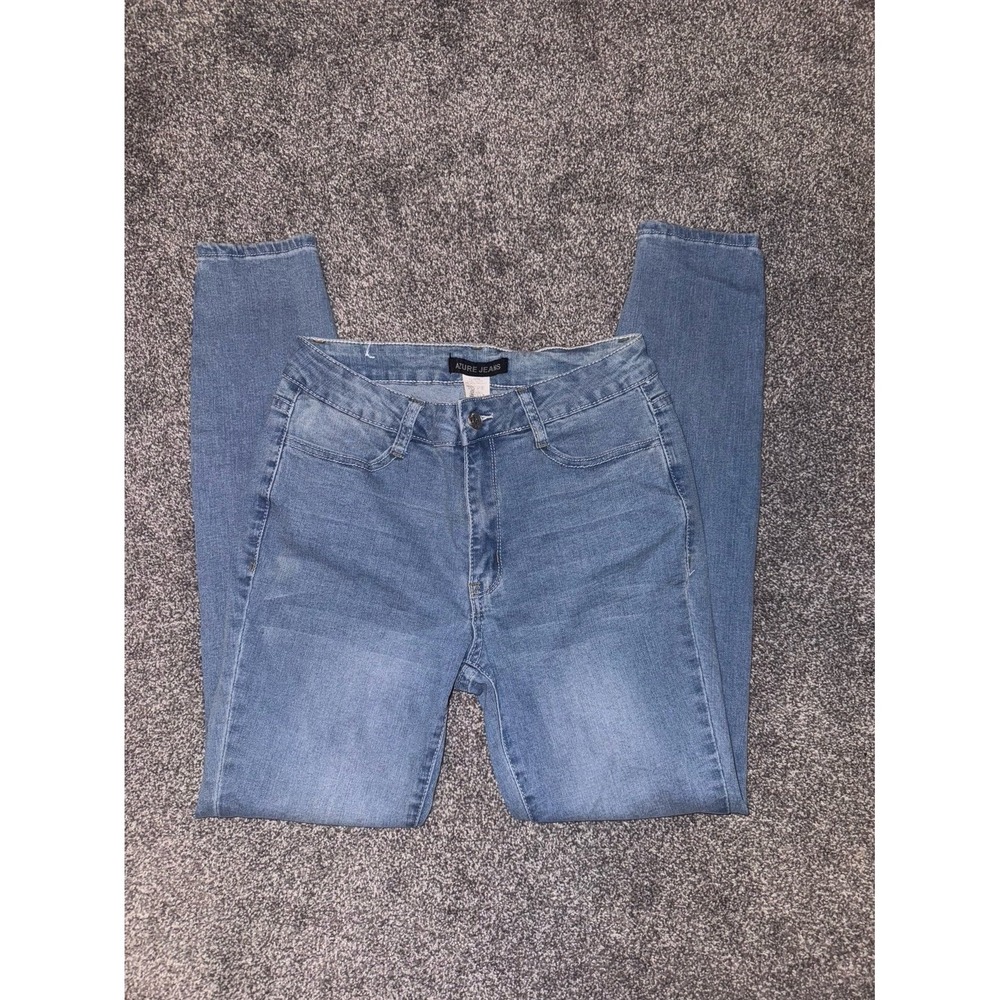 Azure‎ Jeans Women's High-Waisted Light Blue Skinny Jeans